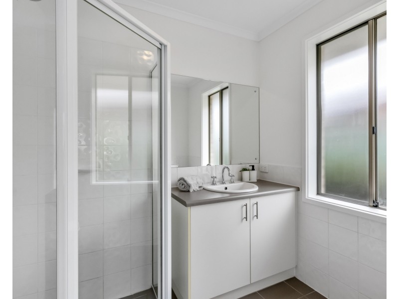 2 Winter Court, Mclaren Flat SA 5171