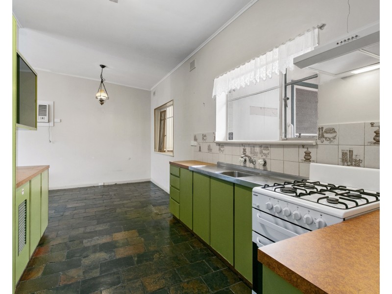 13 Madeira Drive, Morphett Vale SA 5162