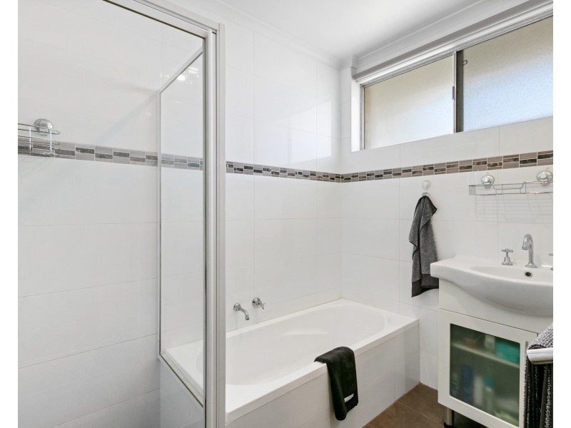 4 Bone Street, Morphett Vale SA 5162