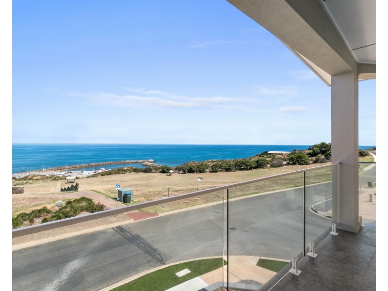 11 Tingira Drive, O’sullivan Beach SA 5166