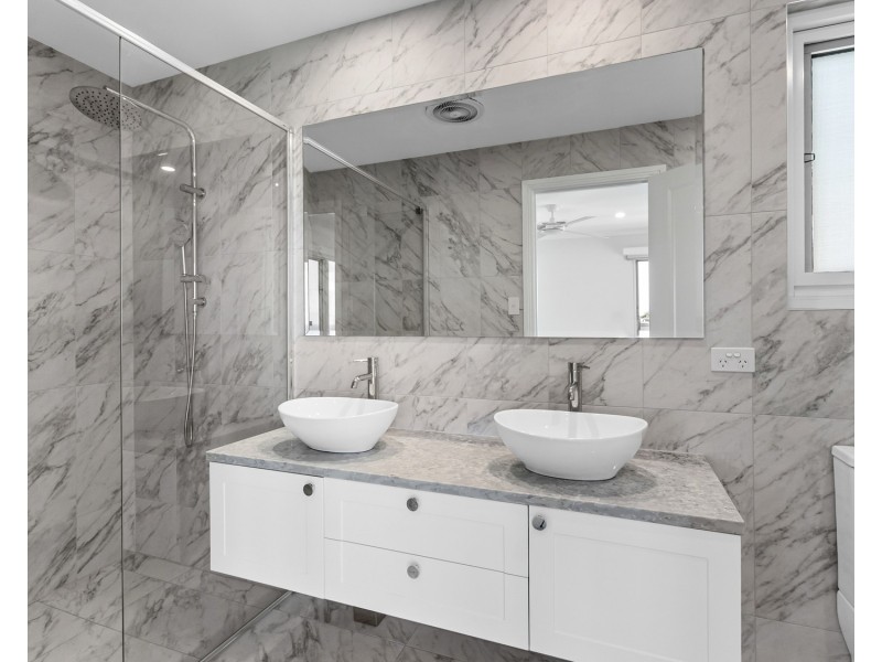 11 Tingira Drive, O’sullivan Beach SA 5166