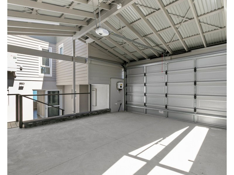 11 Tingira Drive, O’sullivan Beach SA 5166