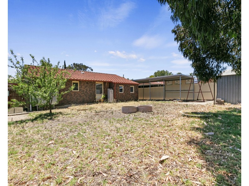 12 Finian Road, Christie Downs SA 5164
