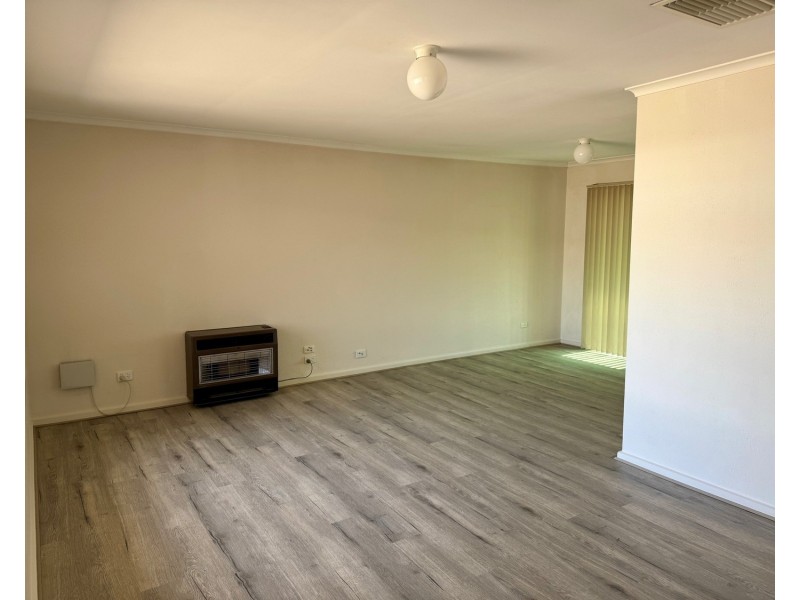 25 Bounty Street, Moana SA 5169