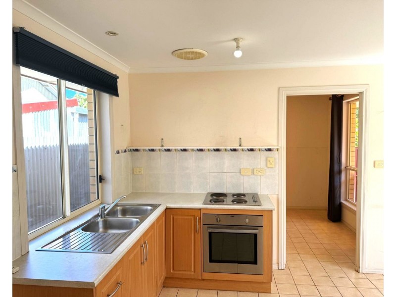 2/34 Whinnerah Avenue, Aldinga Beach SA 5173