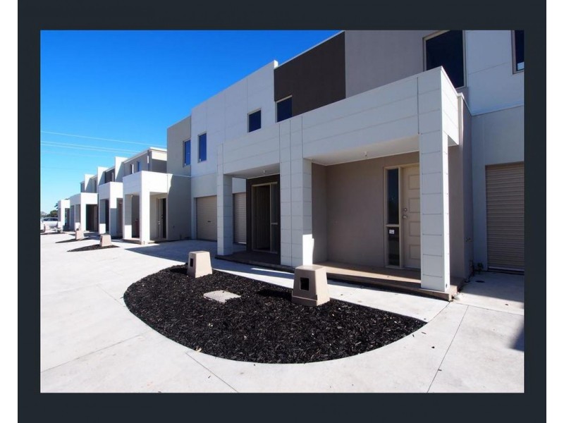 9/19 Hereford Lane, Woodcroft SA 5162