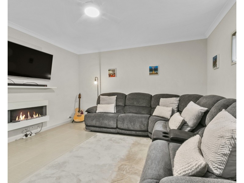 10 Cordage Court, Seaford Meadows SA 5169