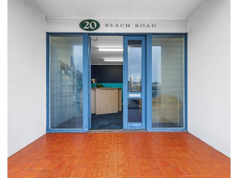 20 Beach Road, Christies Beach SA 5165