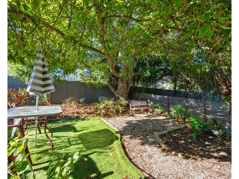 17 Julian Street, Christie Downs SA 5164