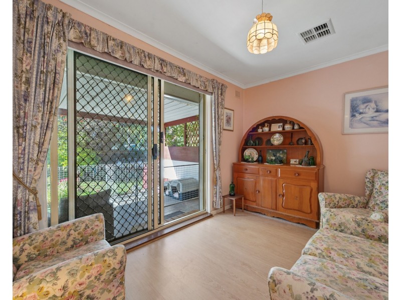 17 Julian Street, Christie Downs SA 5164