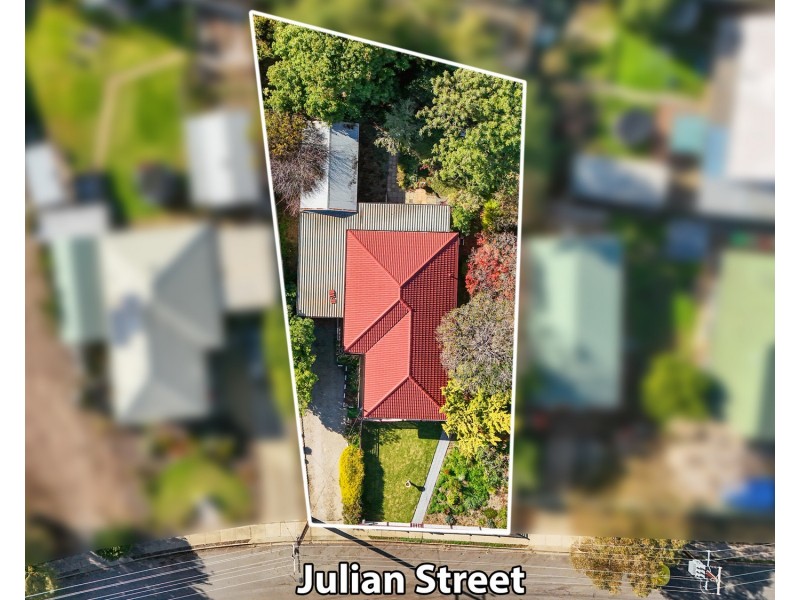 17 Julian Street, Christie Downs SA 5164