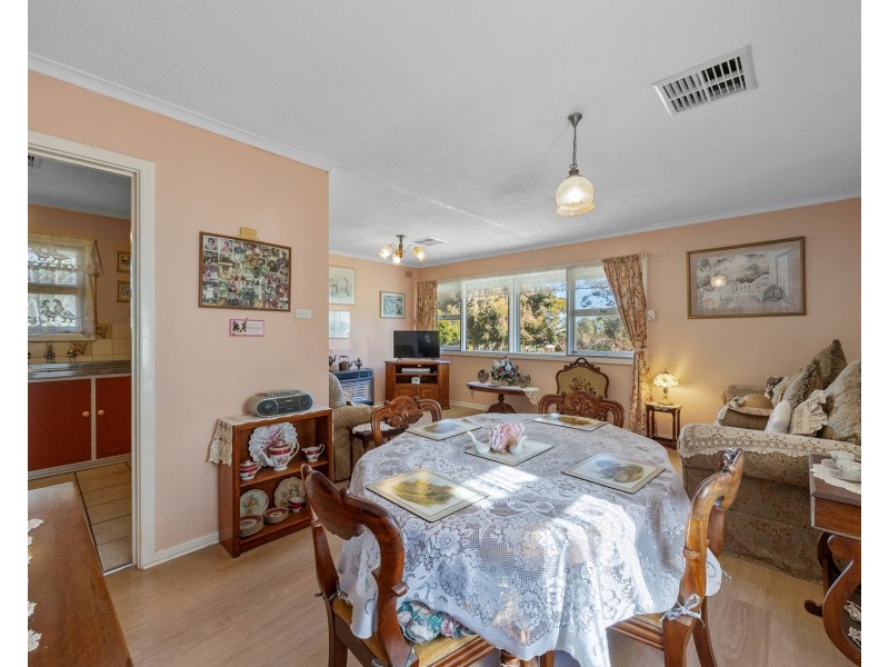 17 Julian Street, Christie Downs SA 5164