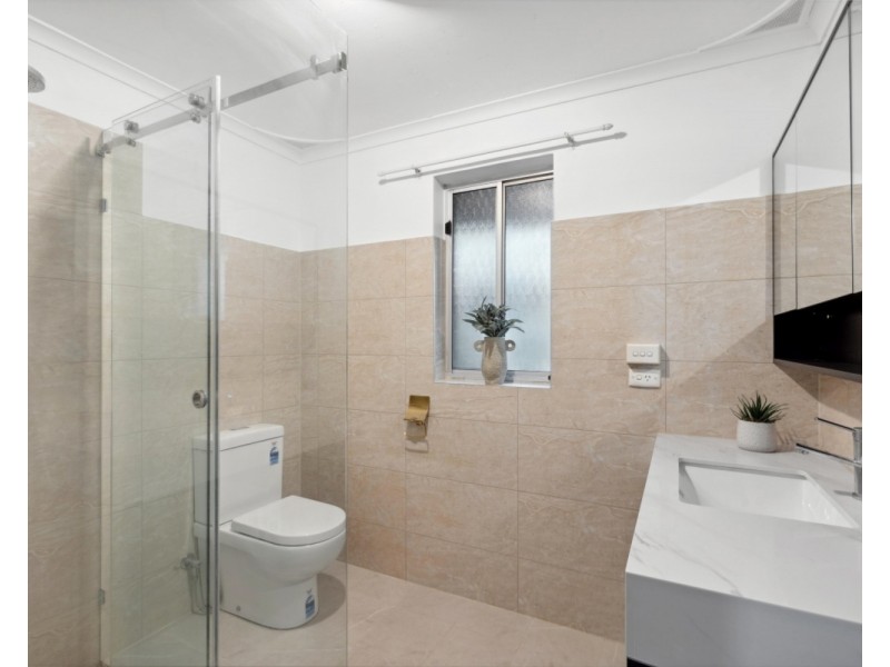 95 Black Road, Flagstaff Hill SA 5159