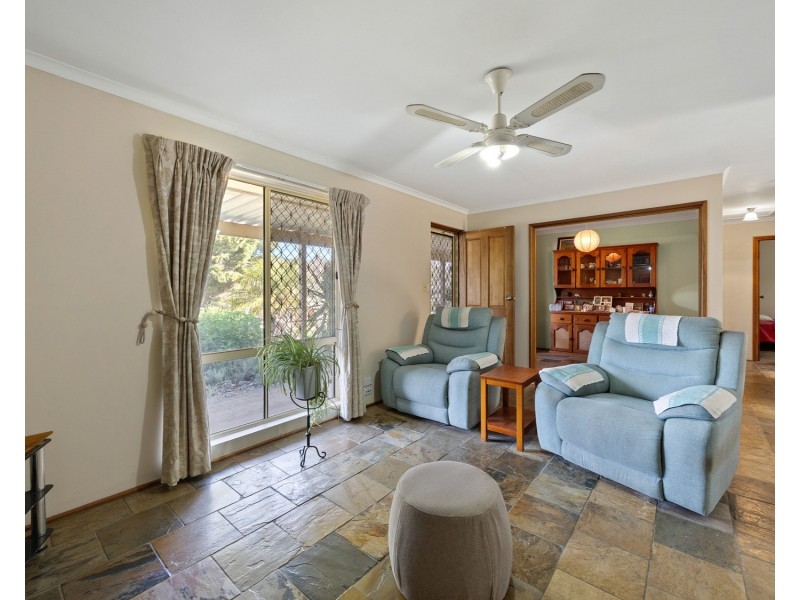 4 Tiree Court, Huntfield Heights SA 5163