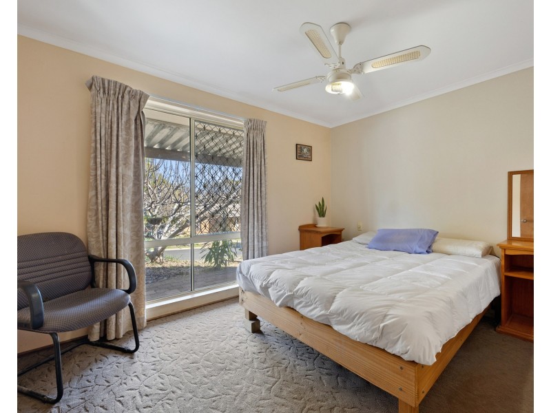 4 Tiree Court, Huntfield Heights SA 5163