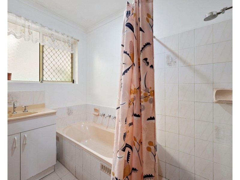 4 Tiree Court, Huntfield Heights SA 5163
