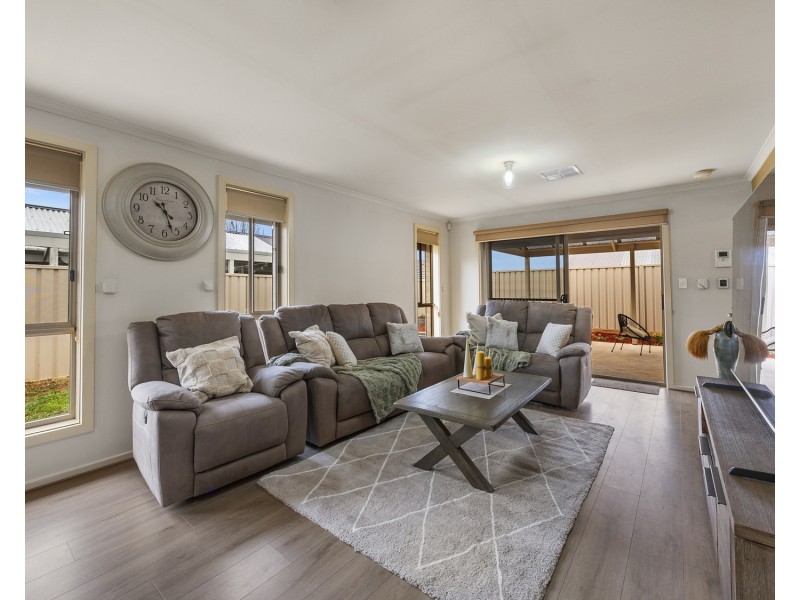 65 Adel Circuit, Huntfield Heights SA 5163