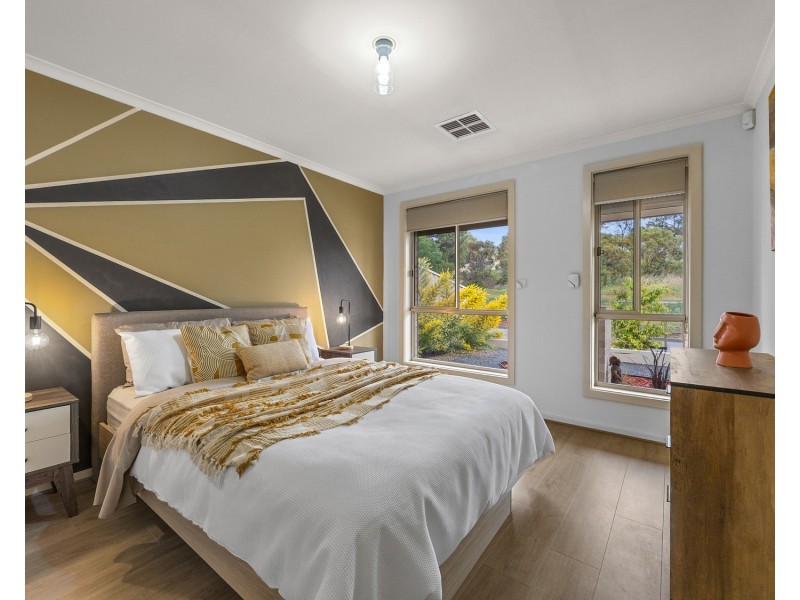 65 Adel Circuit, Huntfield Heights SA 5163
