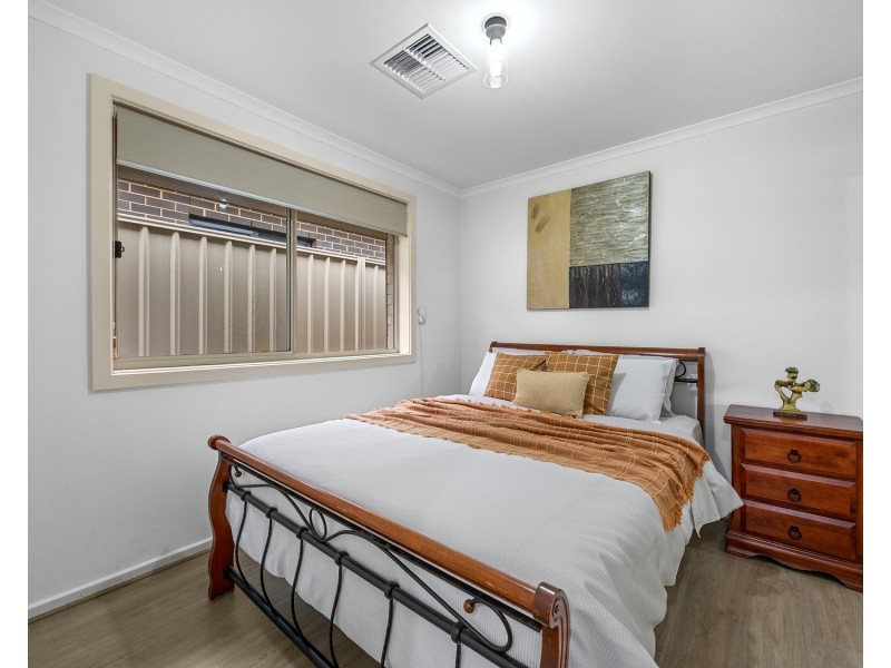 65 Adel Circuit, Huntfield Heights SA 5163