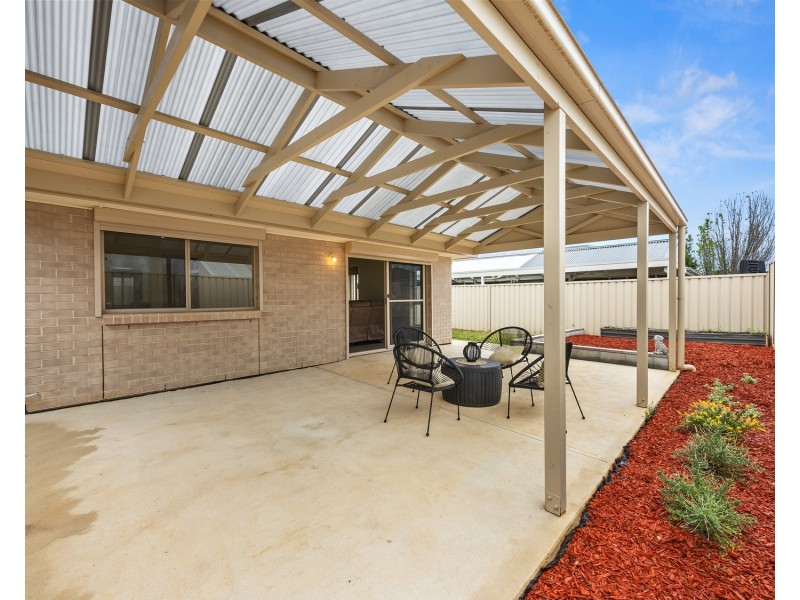 65 Adel Circuit, Huntfield Heights SA 5163