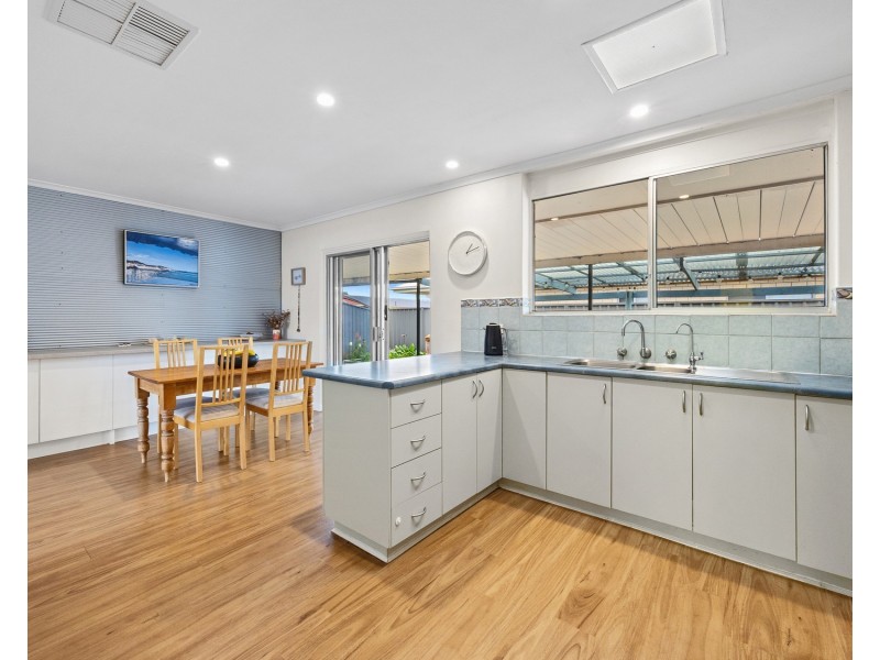 72 Beacon Crescent, Seaford SA 5169