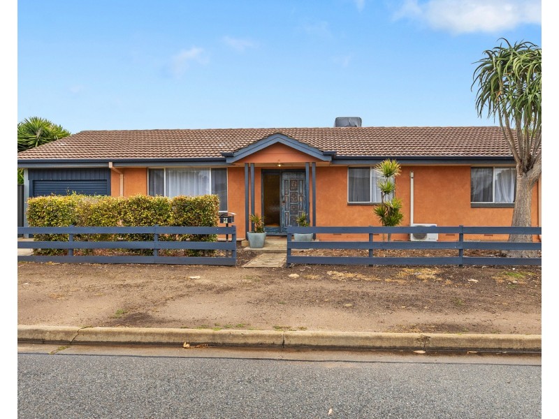 72 Beacon Crescent, Seaford SA 5169