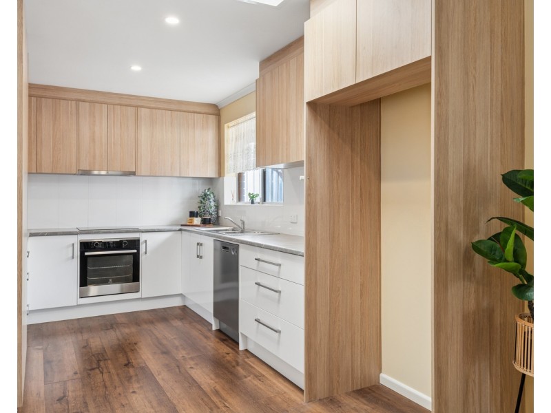 40 wootoona Avenue, Christies Beach SA 5165