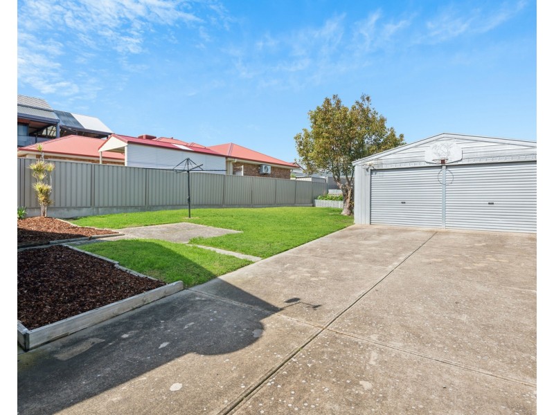 40 wootoona Avenue, Christies Beach SA 5165