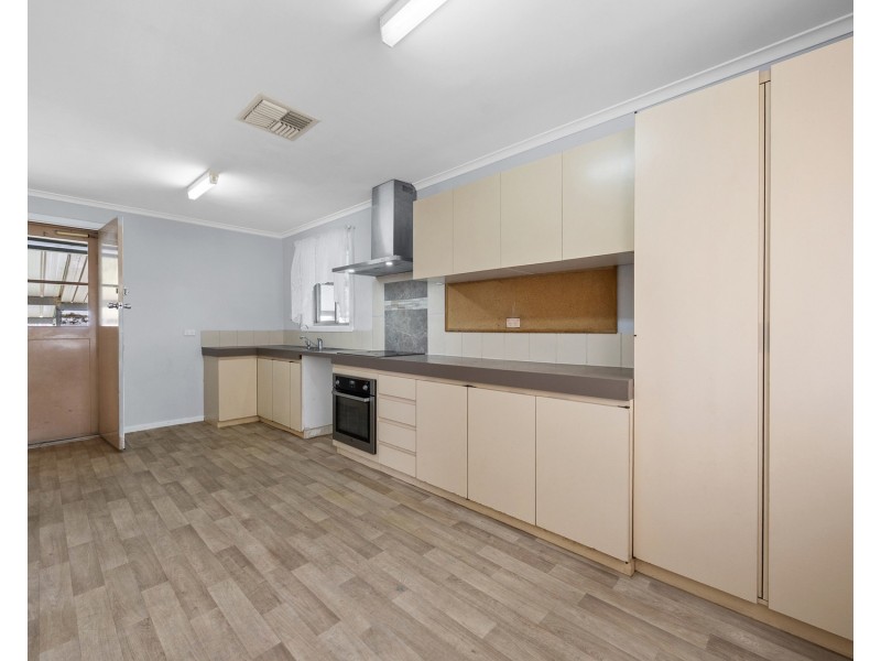 23 Isabella Road, Morphett Vale SA 5162