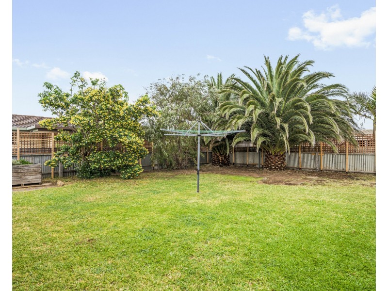 22 Pilot Crescent, Seaford SA 5169