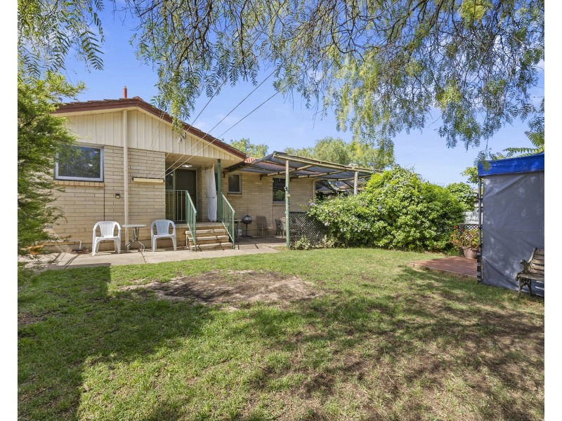 28 Minorca Crescent, Hackham West SA 5163