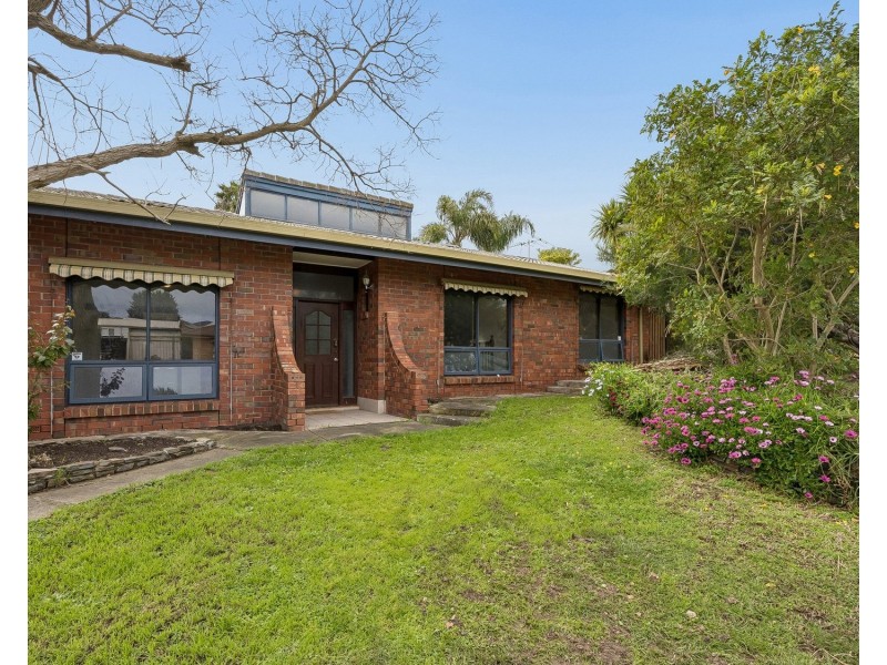 8 Ginkgo Street, Hallett Cove SA 5158
