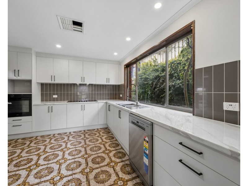 8 Ginkgo Street, Hallett Cove SA 5158