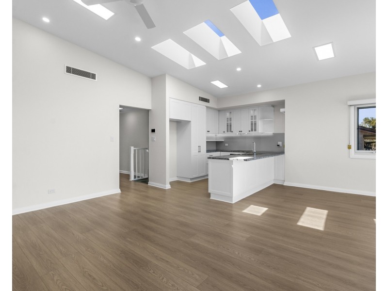 11B Tingira Drive, O’sullivan Beach SA 5166