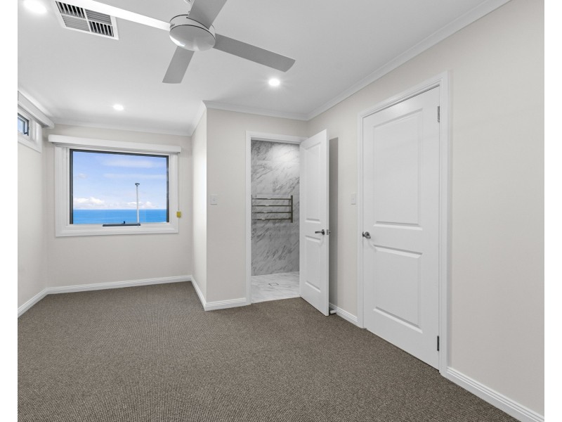 11B Tingira Drive, O’sullivan Beach SA 5166