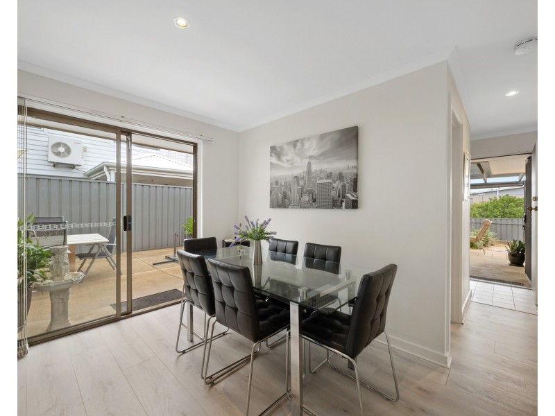 4 Gulfview Road, Christies Beach SA 5165