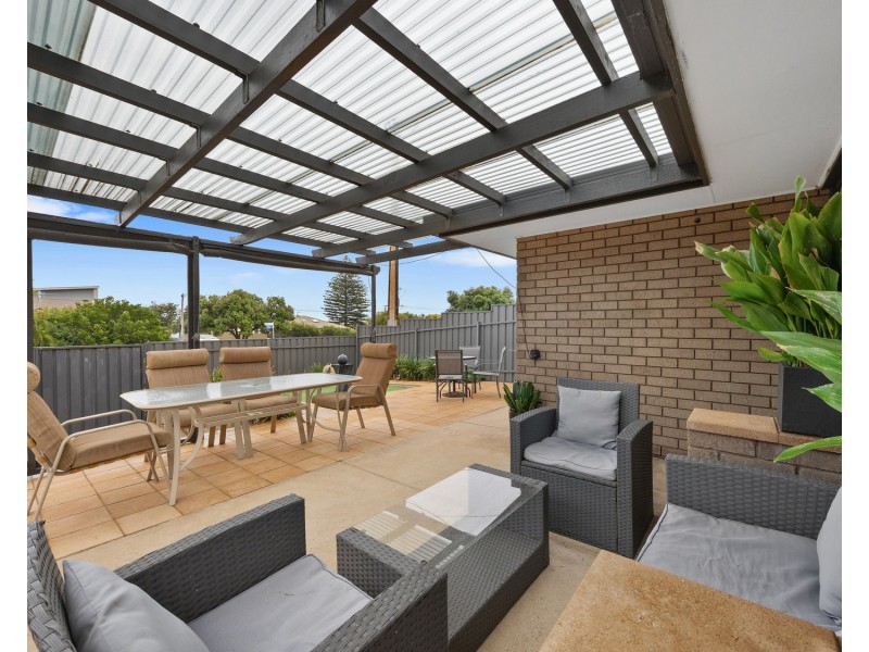 4 Gulfview Road, Christies Beach SA 5165