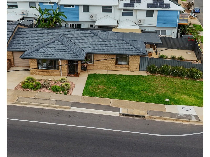 4 Gulfview Road, Christies Beach SA 5165