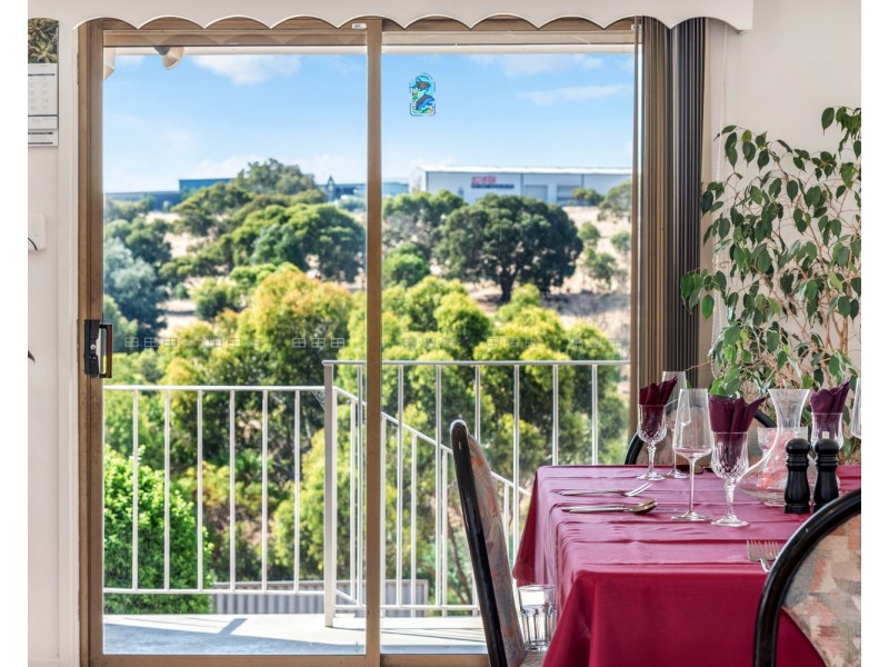 9 Bruno Court, Christie Downs SA 5164