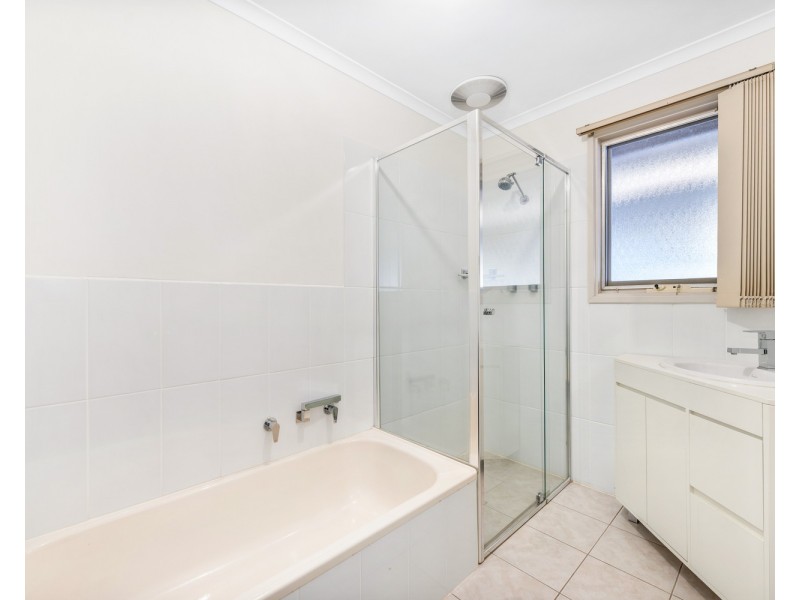 9 Bruno Court, Christie Downs SA 5164