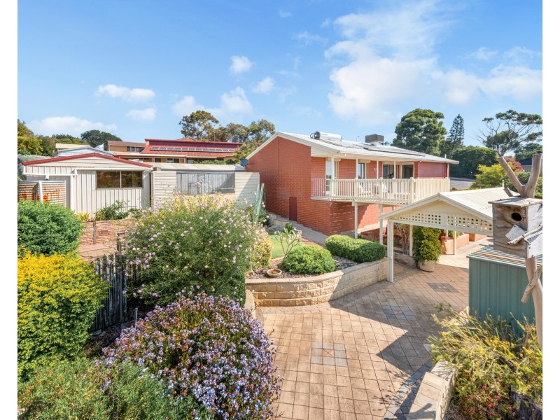 9 Bruno Court, Christie Downs SA 5164