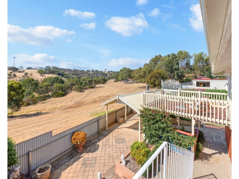 9 Bruno Court, Christie Downs SA 5164