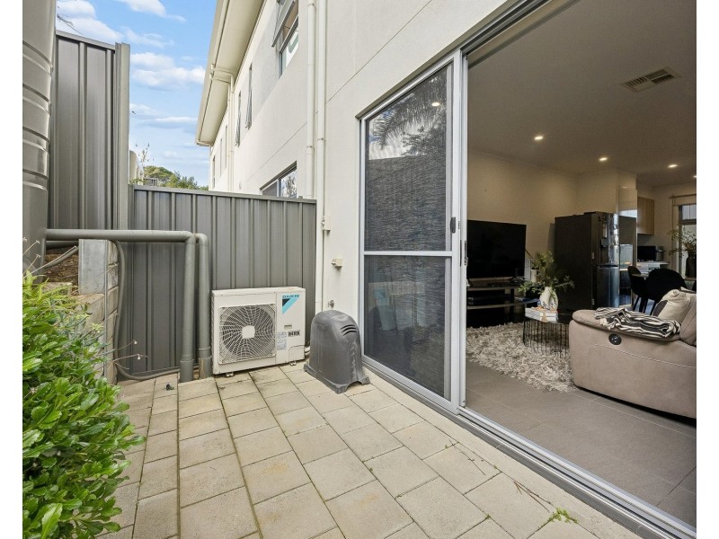 4/22 Roy Terrace, Christies Beach SA 5165
