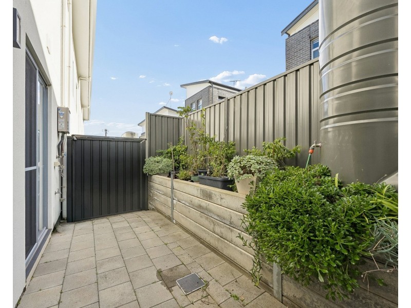 4/22 Roy Terrace, Christies Beach SA 5165