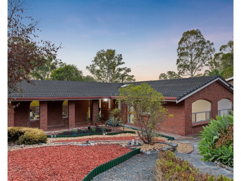 95 Black Road, Flagstaff Hill SA 5159