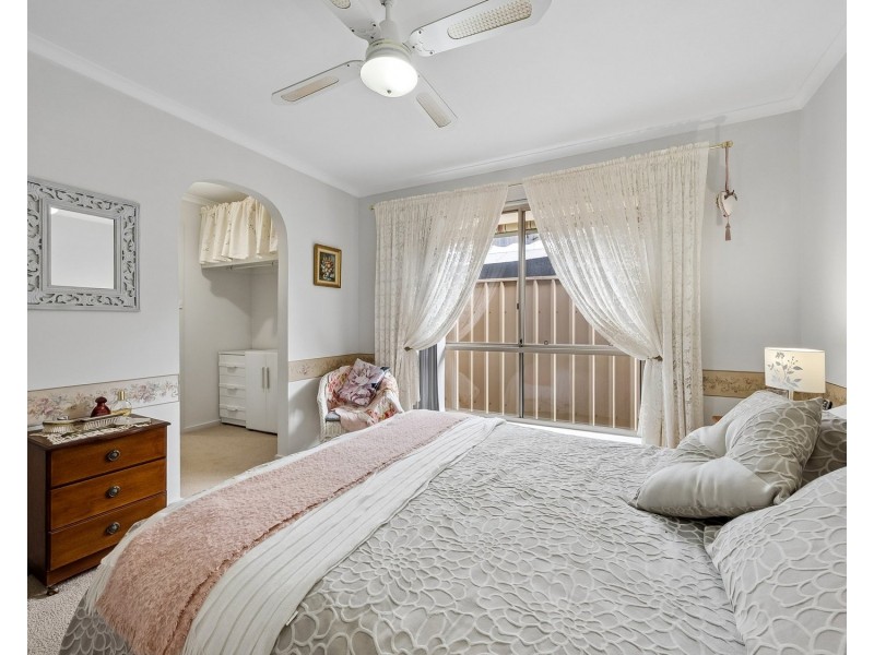 8 Churston Place, Moana SA 5169
