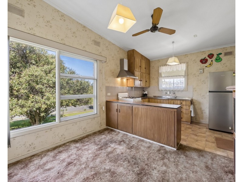 9 Taralga Road, O’sullivan Beach SA 5166