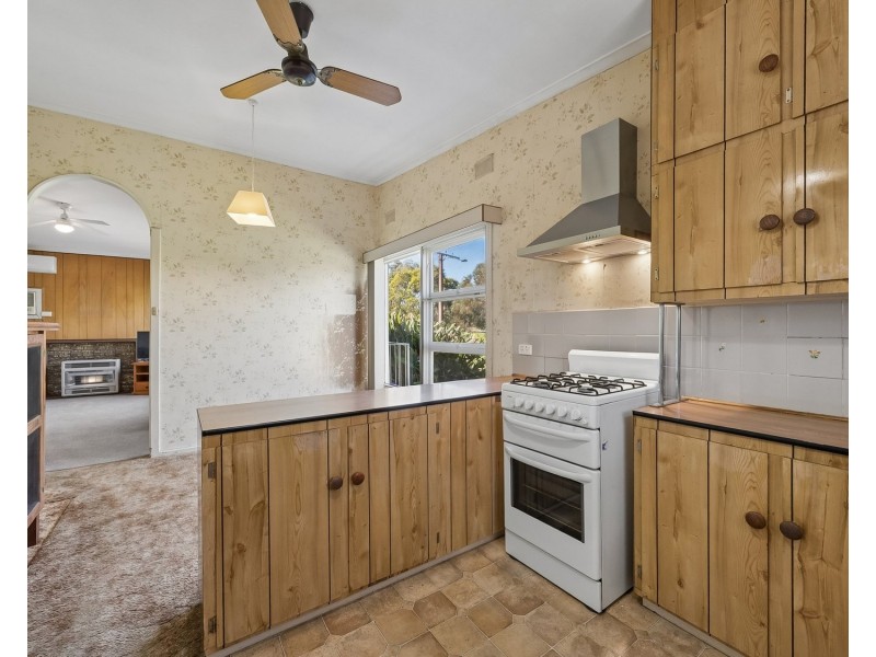 9 Taralga Road, O’sullivan Beach SA 5166