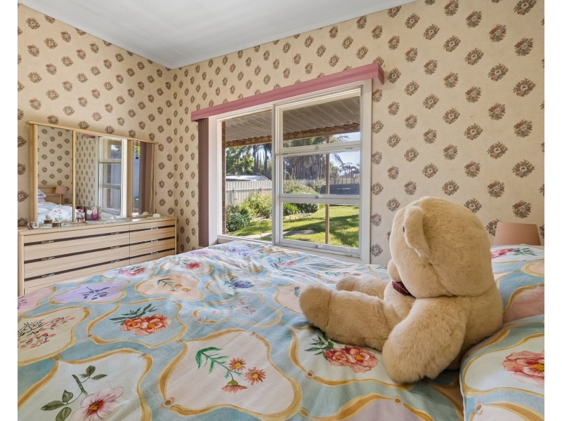 9 Taralga Road, O’sullivan Beach SA 5166