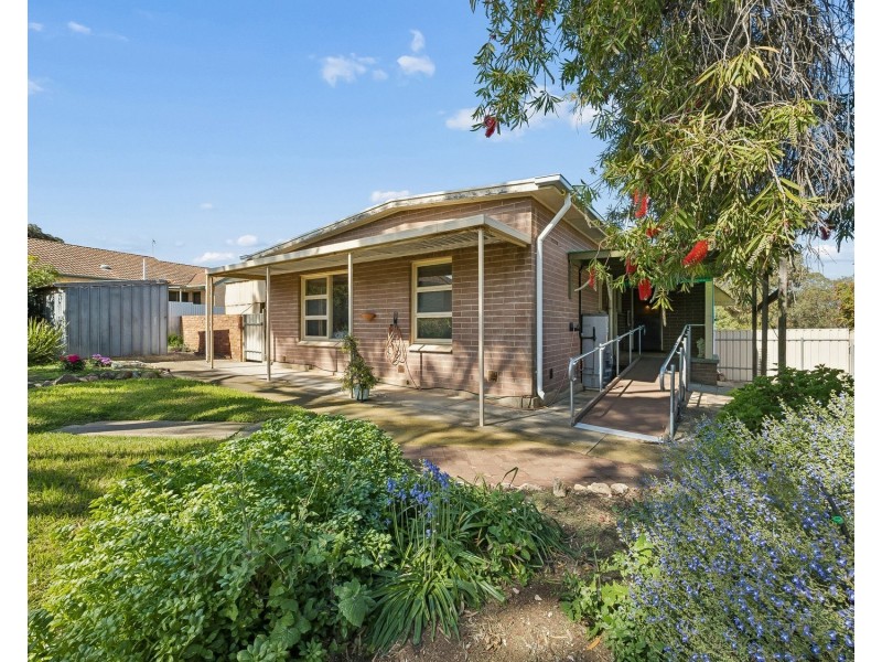 9 Taralga Road, O’sullivan Beach SA 5166